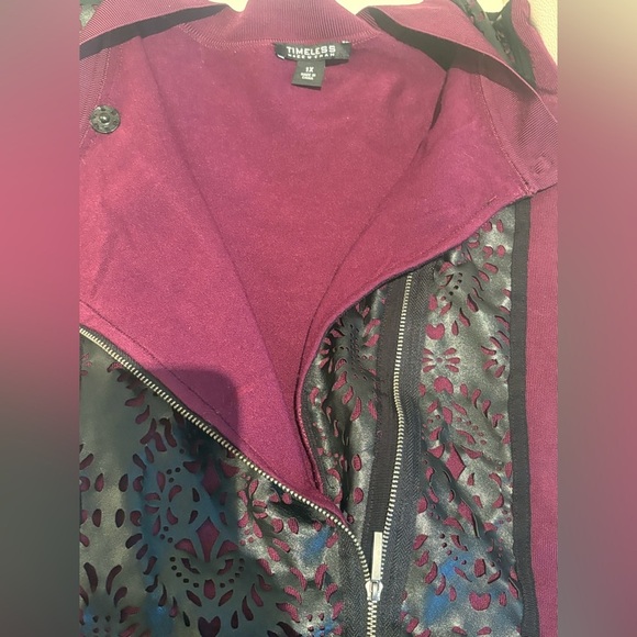 Naeem Khan 1X heavy warm maroon sweater/moto jacket w/ cutout faux leather - Picture 7 of 12